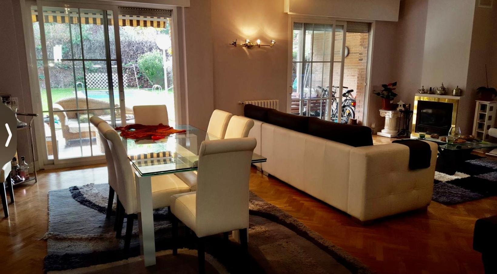 Casa De Mirtha Appartement Madrid Buitenkant foto